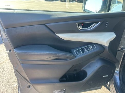 Used 2019 Subaru Ascent Limited image 7