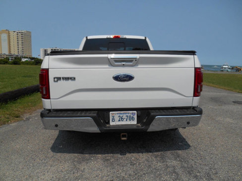 Used 2016 Ford F150 Lariat image 11