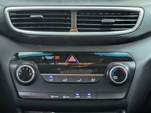 Used 2021 Hyundai Tucson SE image 29
