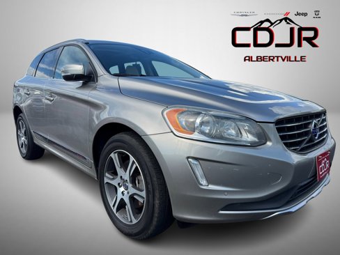 Used 2015 Volvo XC60 T6 w/ Protection Package image 1