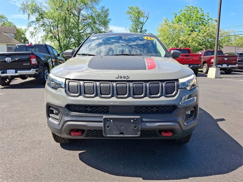 Used 2022 Jeep Compass Trailhawk w/ Trailhawk Elite Group image 2