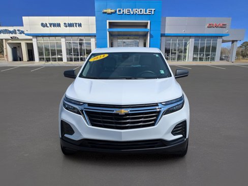 Certified 2024 Chevrolet Equinox LS w/ Driver Confidence II Package image 2