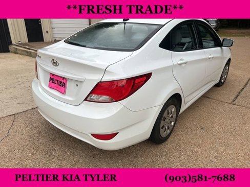 Used 2016 Hyundai Accent SE image 10
