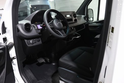 Used 2023 Mercedes-Benz Sprinter 1500 image 16