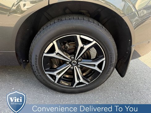 Certified 2022 Volvo XC60 B5 Momentum w/ Advanced Package image 13