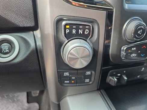 Used 2015 RAM 1500 Sport w/ Ignition Orange Sport Package image 18