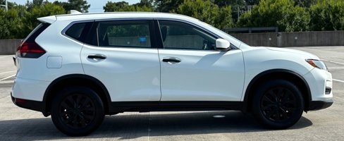 Used 2018 Nissan Rogue S image 7