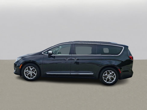 Used 2020 Chrysler Pacifica Limited image 6