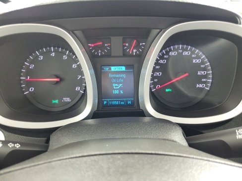 Used 2016 Chevrolet Equinox LTZ w/ Enhanced Convenience Package image 27