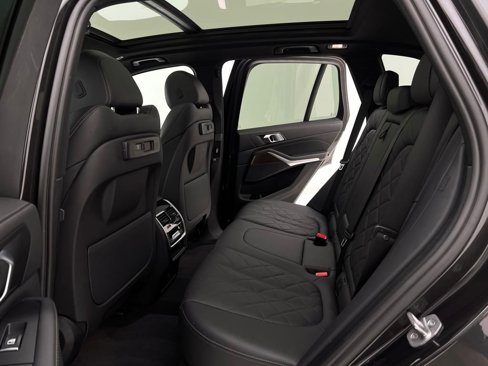 Certified 2023 BMW X5 xDrive40i w/ Premium Package image 16