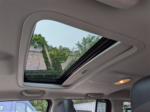 Used 2016 Jeep Patriot High Altitude image 18