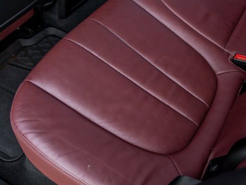 Used 2022 BMW X6 xDrive40i w/ M Sport Package image 31