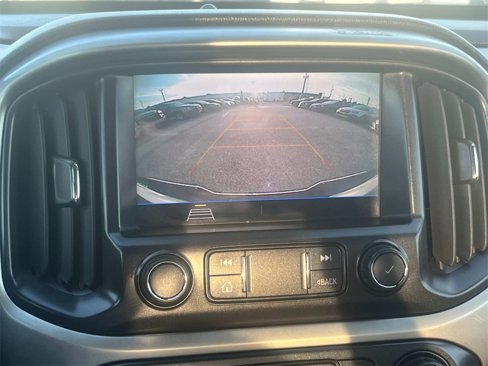 Used 2021 Chevrolet Colorado LT w/ Fleet Safety Package image 20
