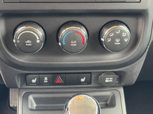 Used 2016 Jeep Patriot Sport w/ Power Value Group image 23
