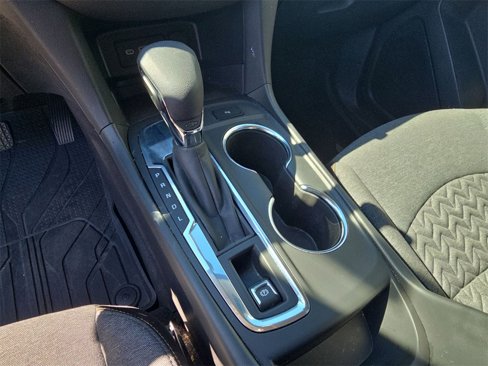 Used 2022 Chevrolet Equinox LT image 16