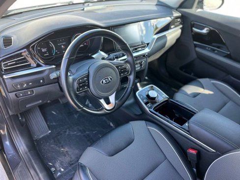 Used 2020 Kia Niro EX image 12