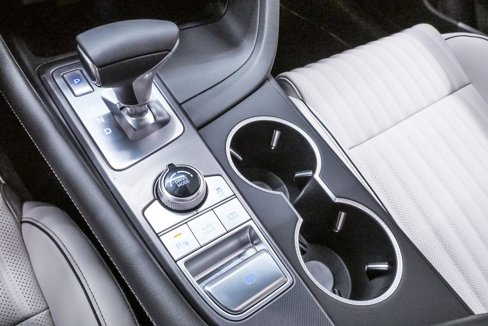 Certified 2025 Genesis G70 2.5T w/ Sport Prestige Package image 18