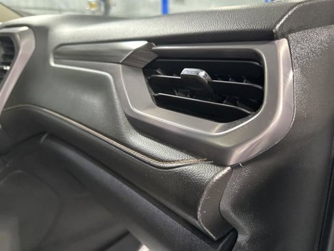 Used 2017 GMC Acadia SLE w/ Driver Alert Package I image 28