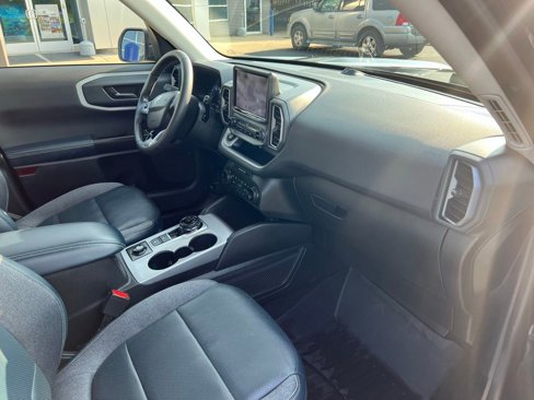 Certified 2021 Ford Bronco Sport Outer Banks w/ Outer Banks Package image 13