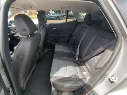New 2025 Chevrolet Trax LT w/ Driver Confidence Package image 23