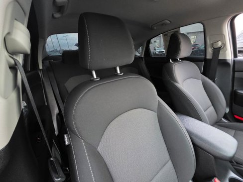 Used 2023 Kia Forte LXS w/ LXS Technology Package image 11