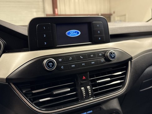 Used 2021 Ford Escape S image 12