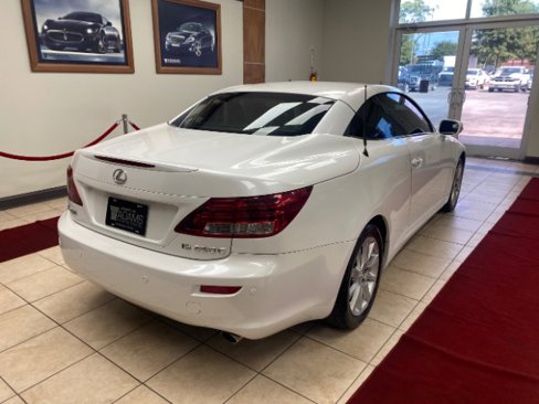 Used 2010 Lexus IS 250C w/ Luxury Pkg image 3