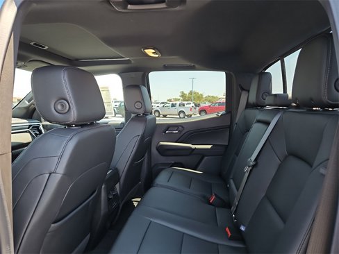 New 2026 GMC Canyon Elevation w/ Convenience Package image 17