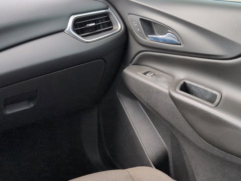 Used 2021 Chevrolet Equinox LT image 19