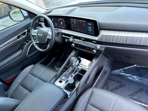 Used 2024 Kia Telluride SX image 12
