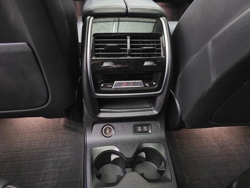 Used 2021 BMW X7 xDrive40i w/ Premium Package image 25