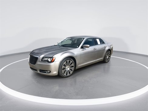 Used 2014 Chrysler 300 S w/ Light Group image 4