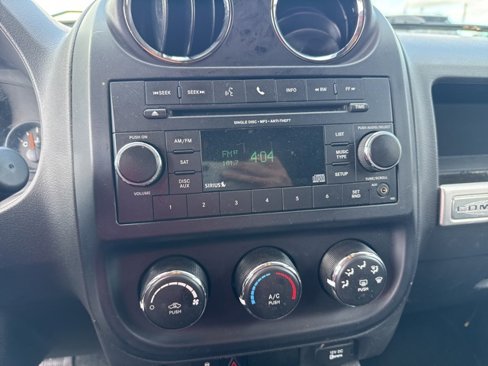 Used 2016 Jeep Compass Sport w/ Power Value Group image 22