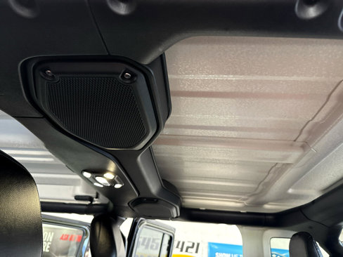 Used 2022 Jeep Wrangler Unlimited Rubicon 4xe w/ Steel Bumper Group image 38
