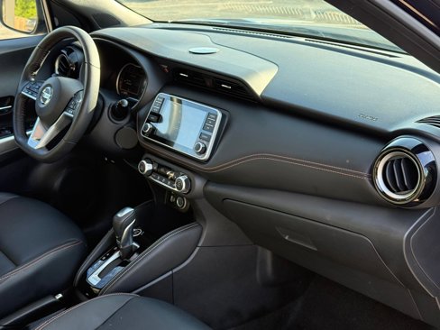 Used 2019 Nissan Kicks SR w/ SR Premium Package image 24