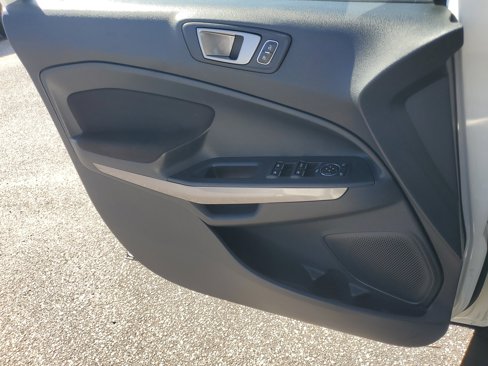 Certified 2021 Ford EcoSport SE image 15