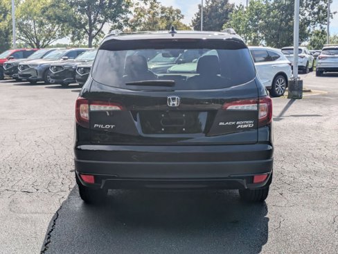 Used 2022 Honda Pilot Black Edition image 6
