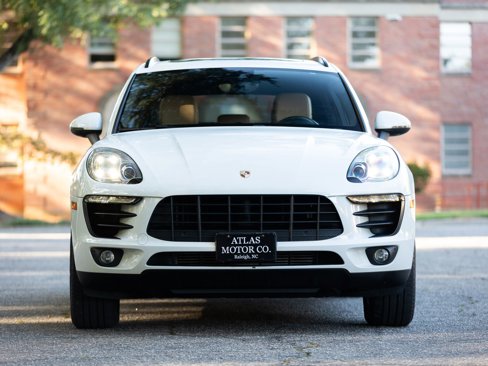 Used 2018 Porsche Macan Sport Edition image 4