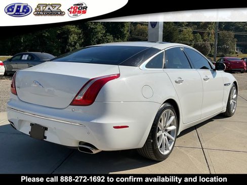 Used 2012 Jaguar XJ image 6