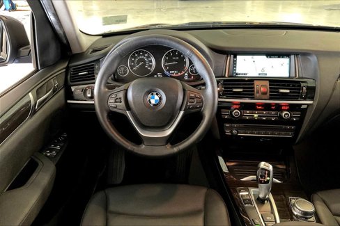 Used 2017 BMW X3 sDrive28i image 5