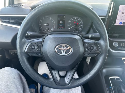 Used 2023 Toyota Corolla LE image 25