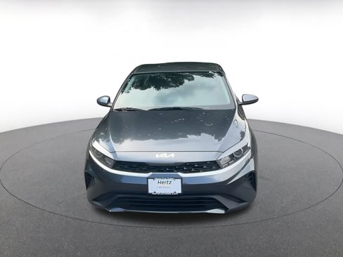 Used 2024 Kia Forte LXS image 4