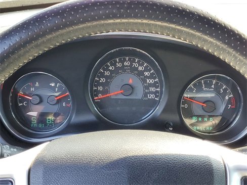 Used 2013 Chrysler 200 S image 18