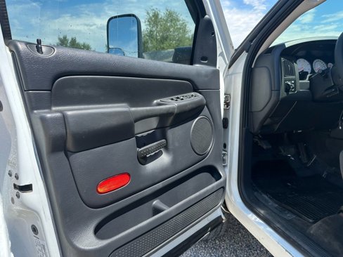 Used 2003 Dodge Ram 2500 Truck SLT image 34