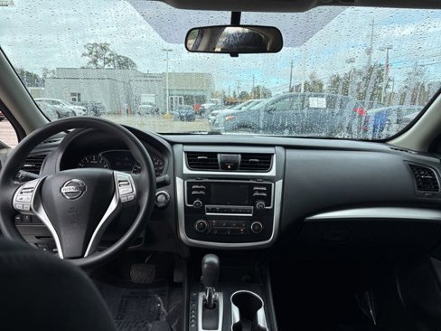 Used 2017 Nissan Altima 2.5 S w/ Power Driver Seat Package image 26