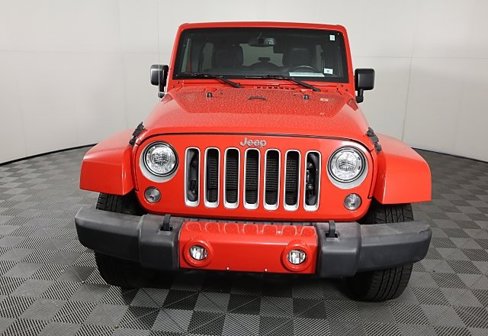 Used 2017 Jeep Wrangler Unlimited Sahara w/ Max Tow Package image 4