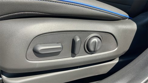 New 2025 Buick Envista Sport Touring w/ Convenience I Package image 12