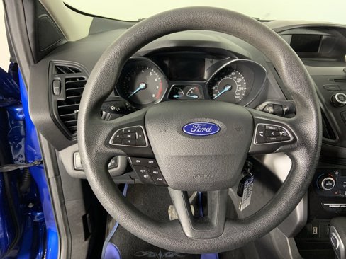 Used 2018 Ford Escape SE image 9
