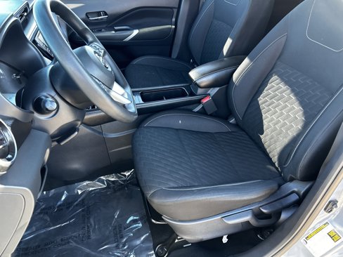 Used 2021 Nissan Kicks SV image 19
