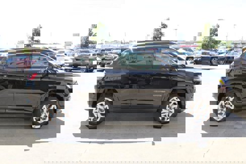 New 2025 Jeep Compass Latitude image 6